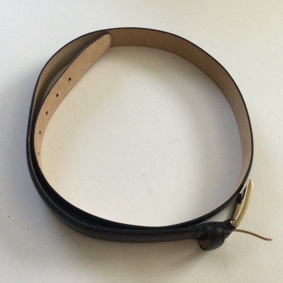 NEW LLBEAN Leather Belt. Size 42…Classic Style and Quality - Picture 11 of 13